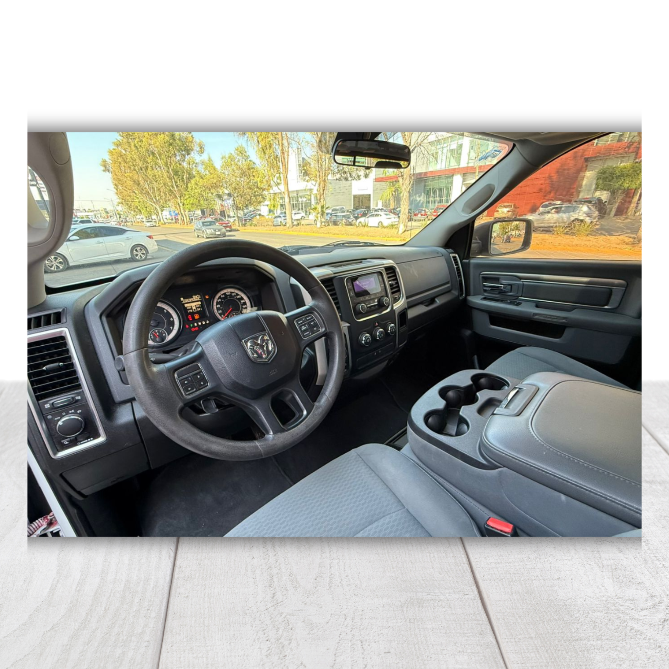 2019 Dodge RAM 1500 4 PTS CREW CAB SLT V6 36L TA