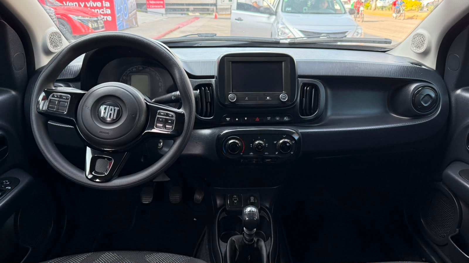 2023 FIAT MOBI 5 PTS LIKE TM5 AAC VE F NIEBLA R-14