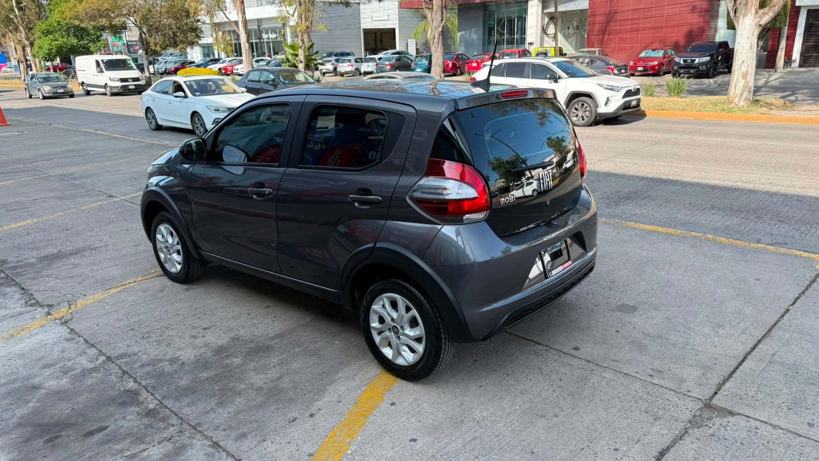 2023 FIAT MOBI 5 PTS LIKE TM5 AAC VE F NIEBLA R-14
