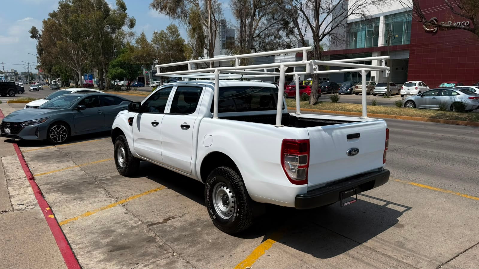 2022 Ford RANGER 4 PTS XL CREW CAB 25L TM5 AAC R-16