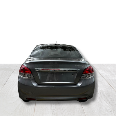 2022 Dodge ATTITUDE 4 PTS SXT 12L TM5 AAC VE F NIEBLA RA-15