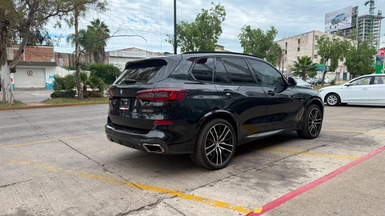 2023 BMW X5 5 PTS 50I M V8 530 HP TA 5 PAS RA-20
